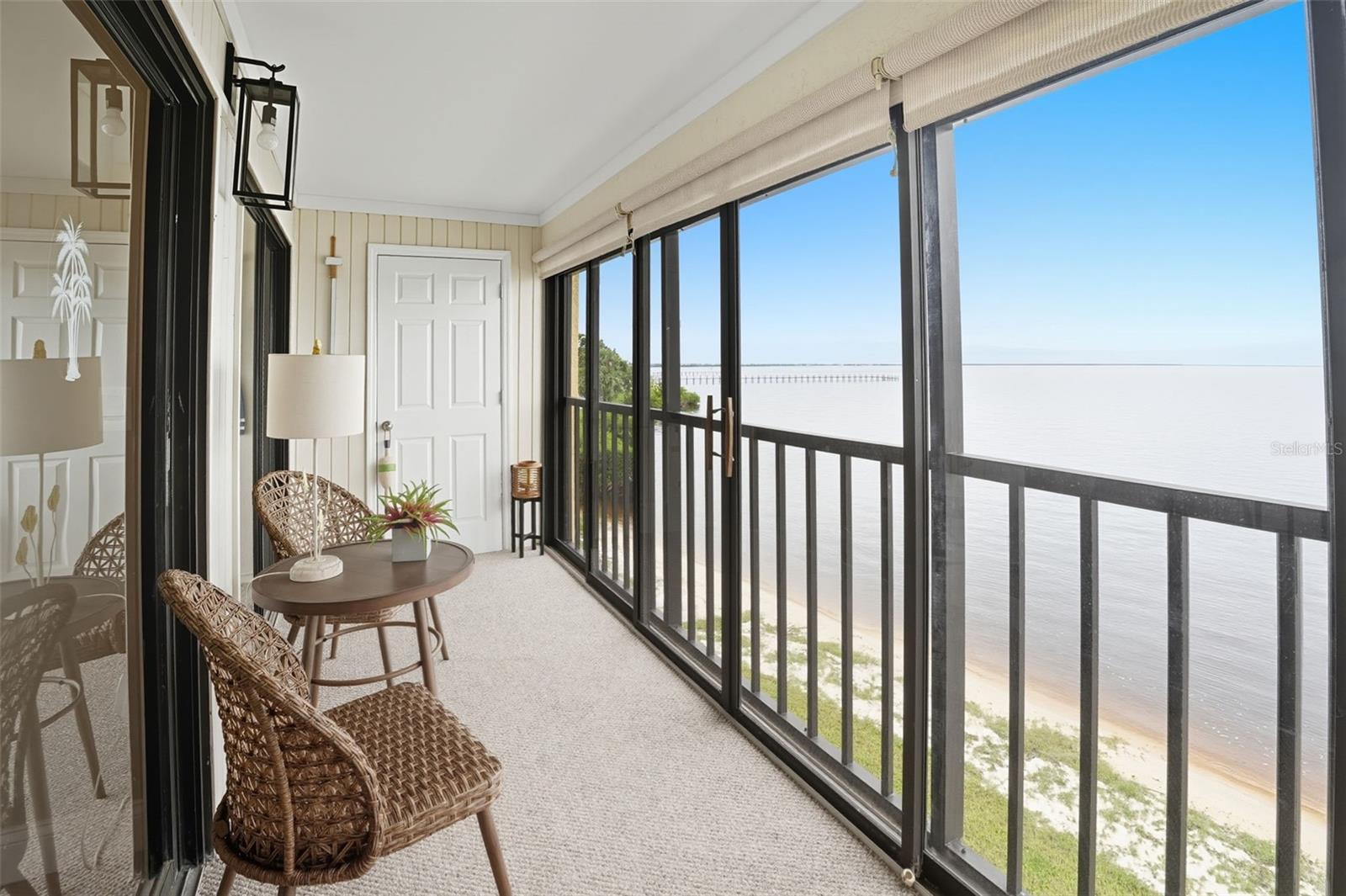 Image 5 of 22 For 14459 River Beach Drive 218