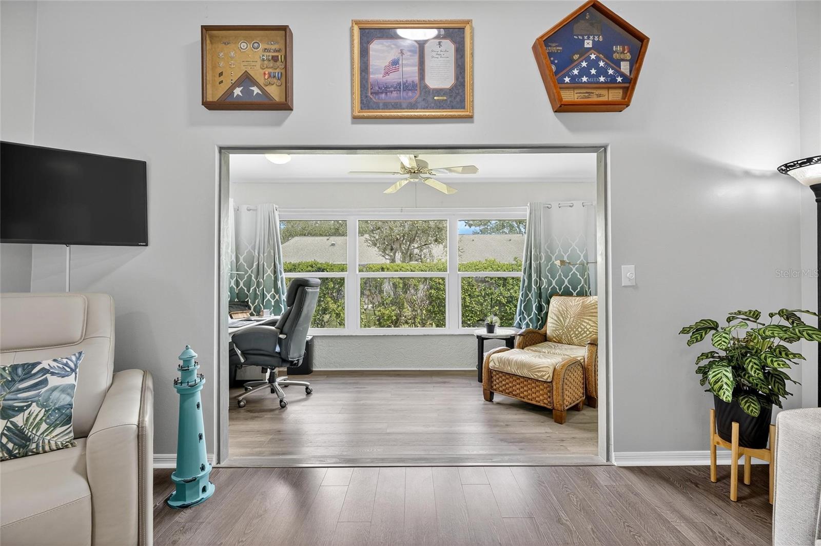 Image 17 of 47 For 1574 Nantucket Drive 131
