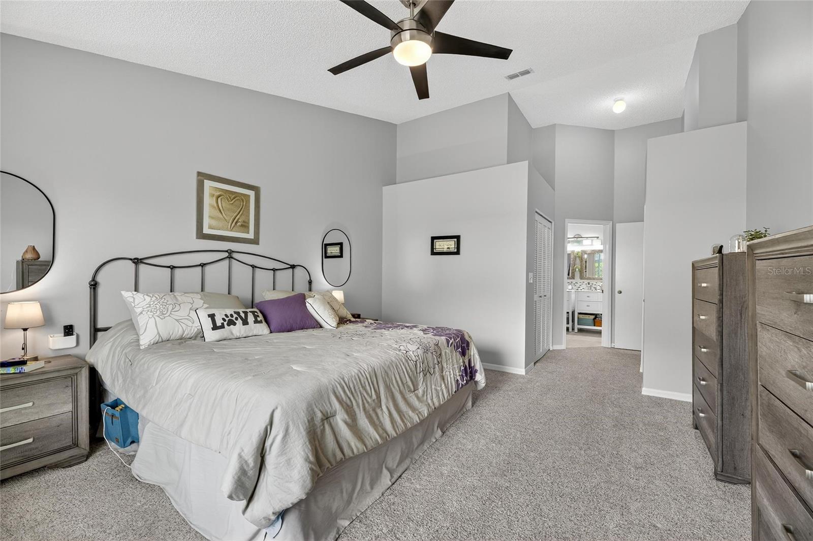 Image 22 of 47 For 1574 Nantucket Drive 131