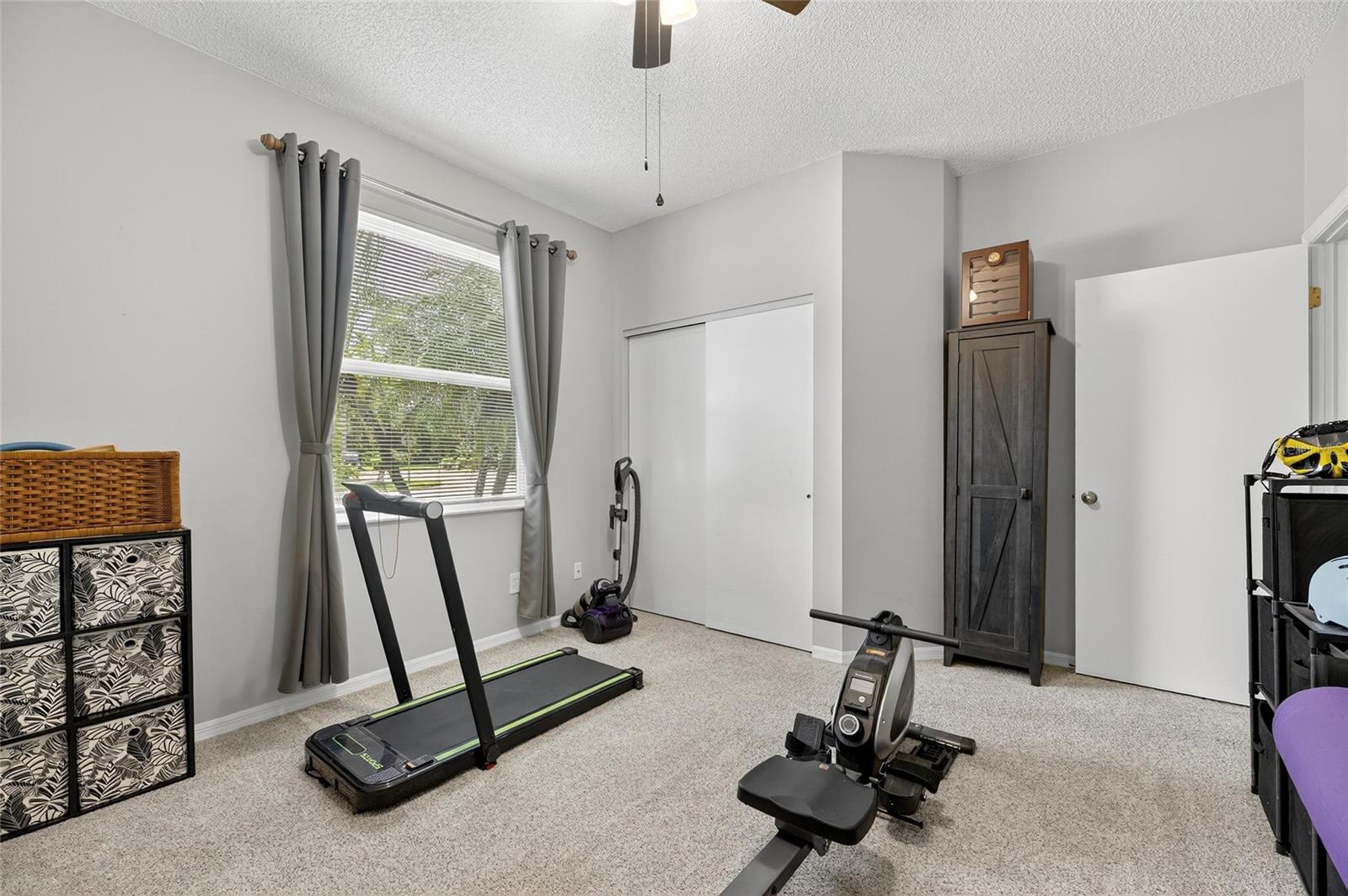 Image 28 of 47 For 1574 Nantucket Drive 131