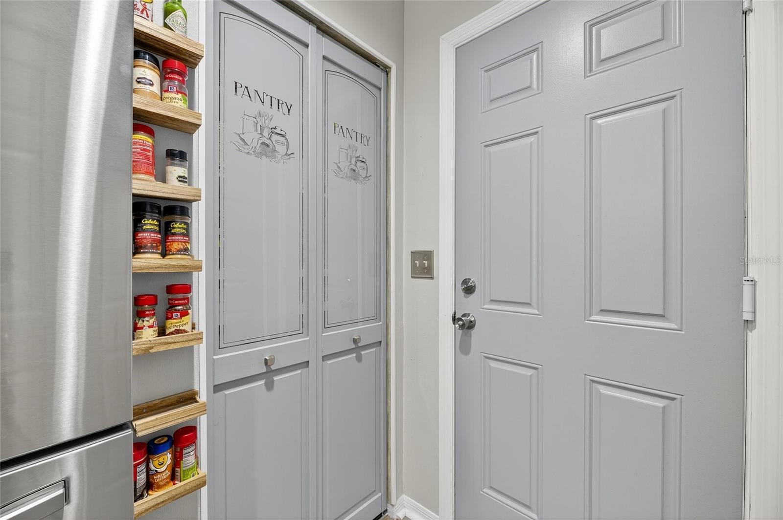 Image 37 of 47 For 1574 Nantucket Drive 131