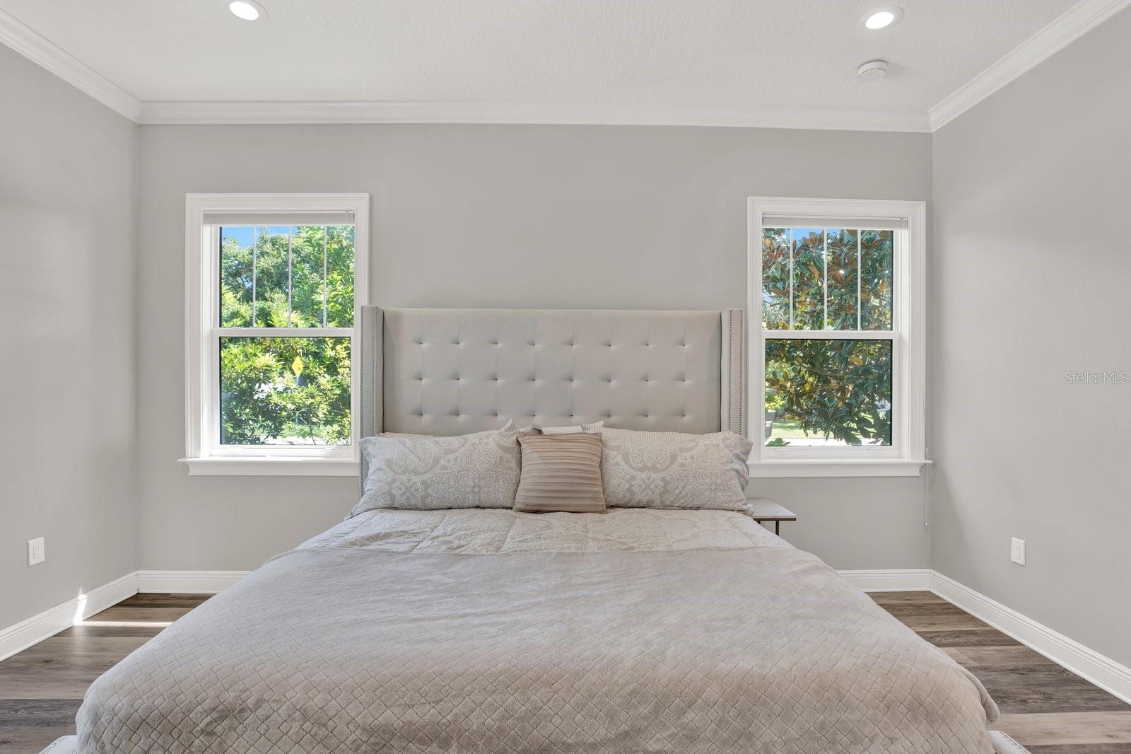 Image 30 of 68 For 1901 25th Avenue N