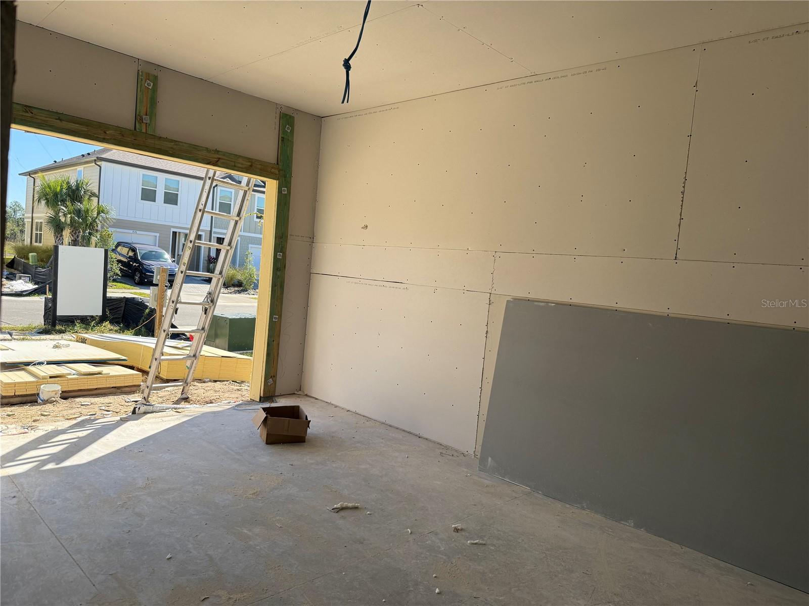 Image 20 of 28 For 7653 Deer Valley Cir.