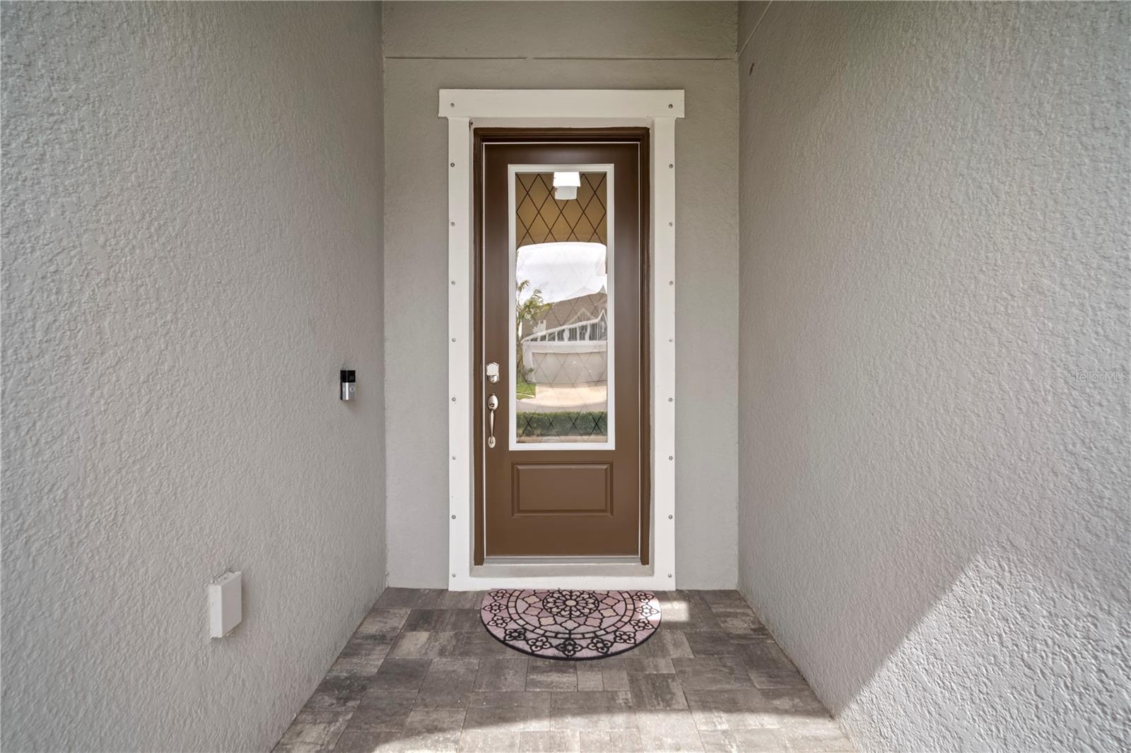 Listing photo id 2 for 5615 Silver Sun Drive