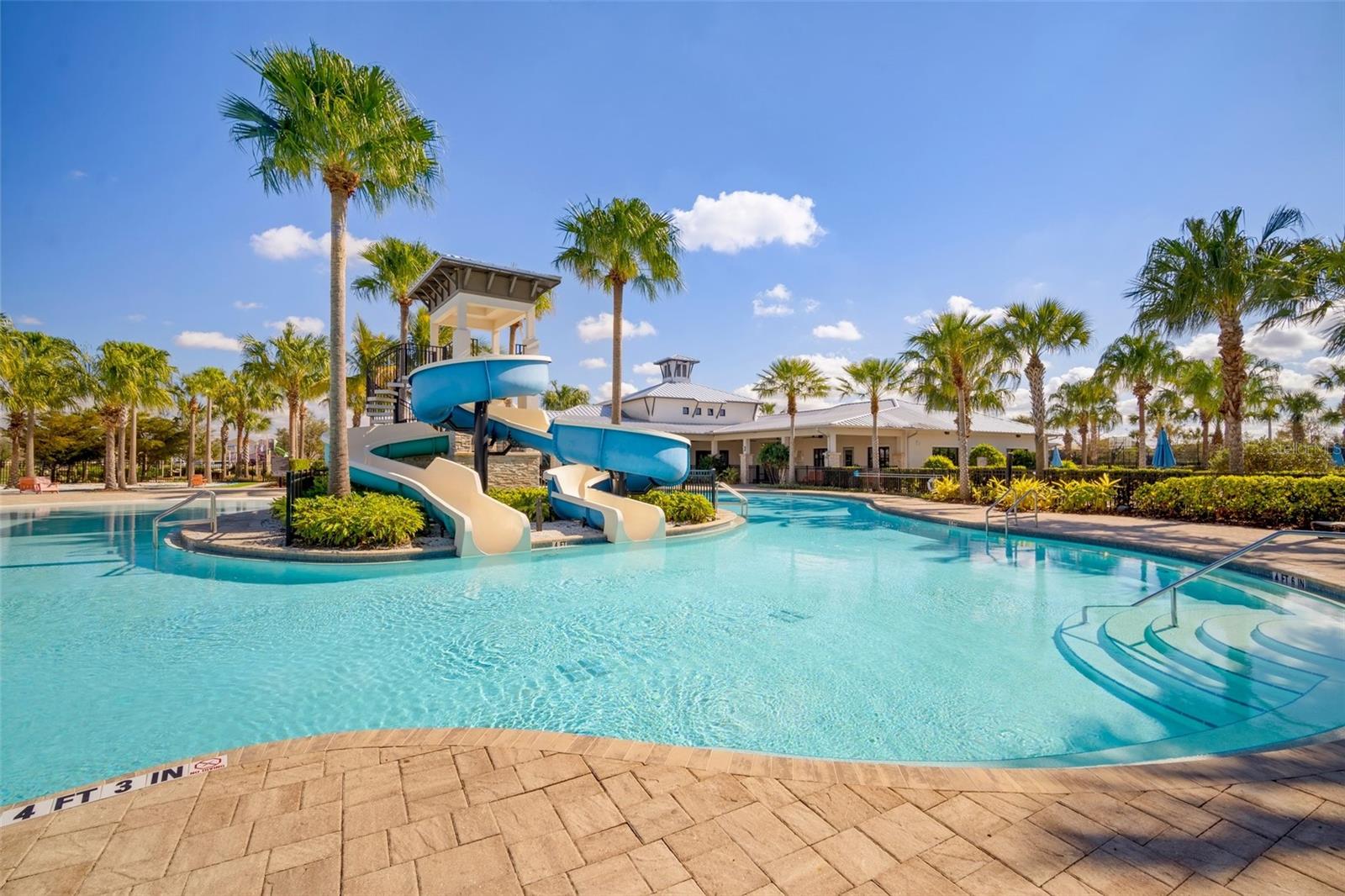 Listing photo id 55 for 5615 Silver Sun Drive