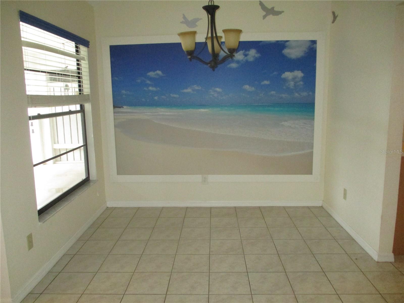 Image 4 of 17 For 1750 Atrium Drive