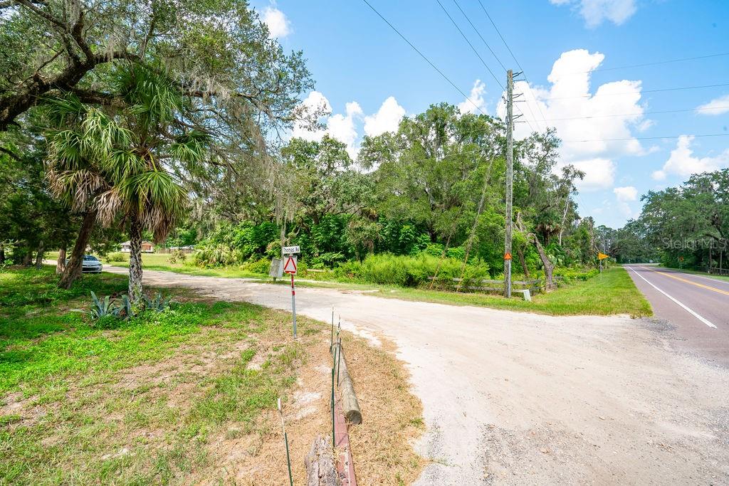 Image 16 of 35 For 44641 State Road 19