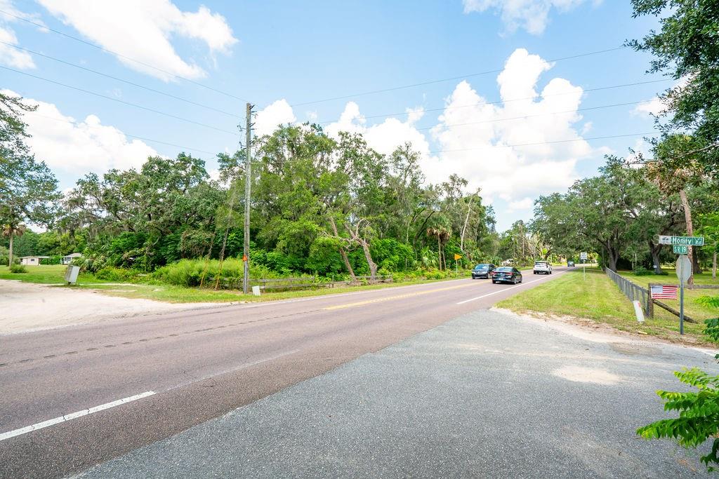 Image 18 of 35 For 44641 State Road 19