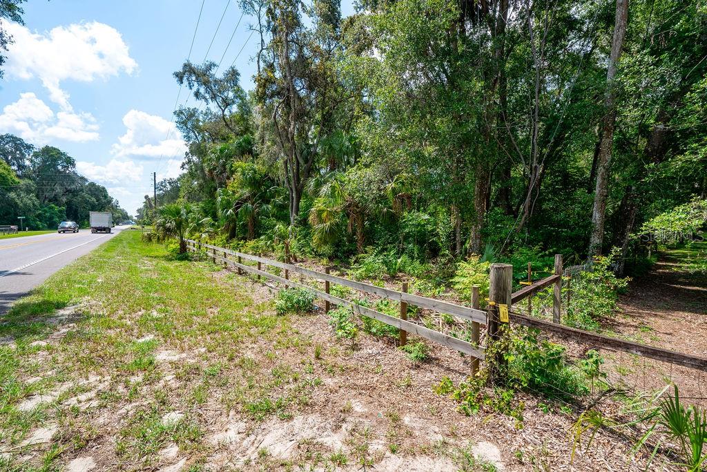Image 31 of 35 For 44641 State Road 19