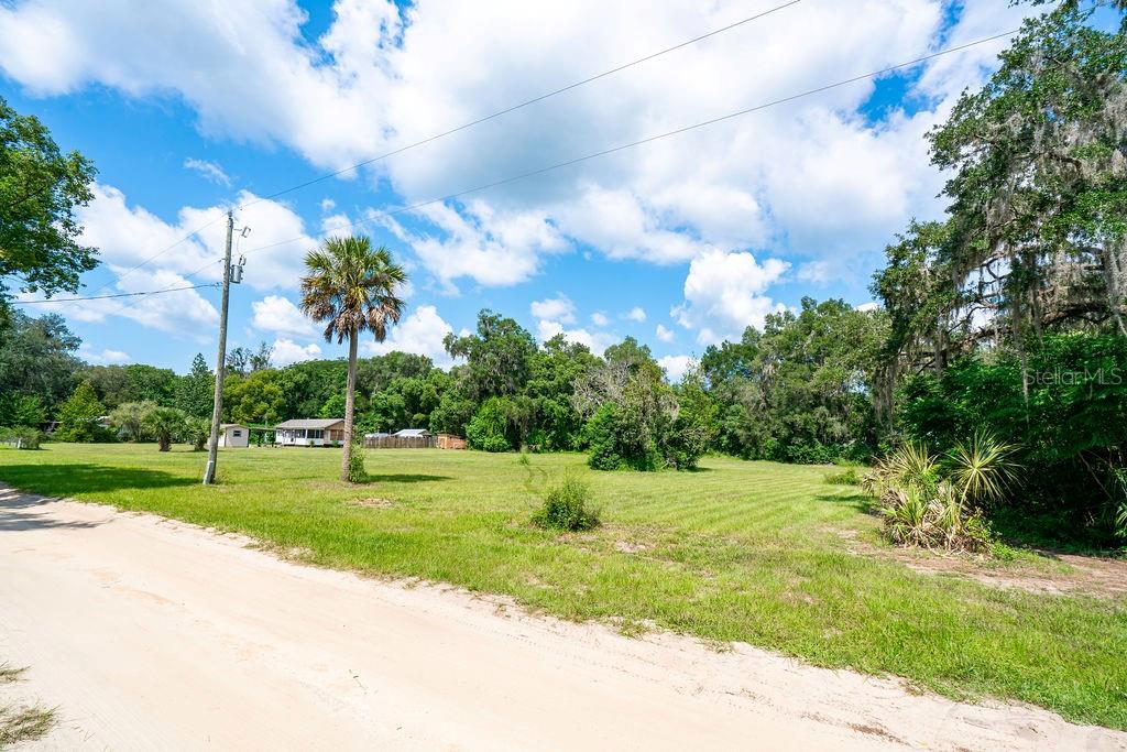 Image 6 of 35 For 44641 State Road 19
