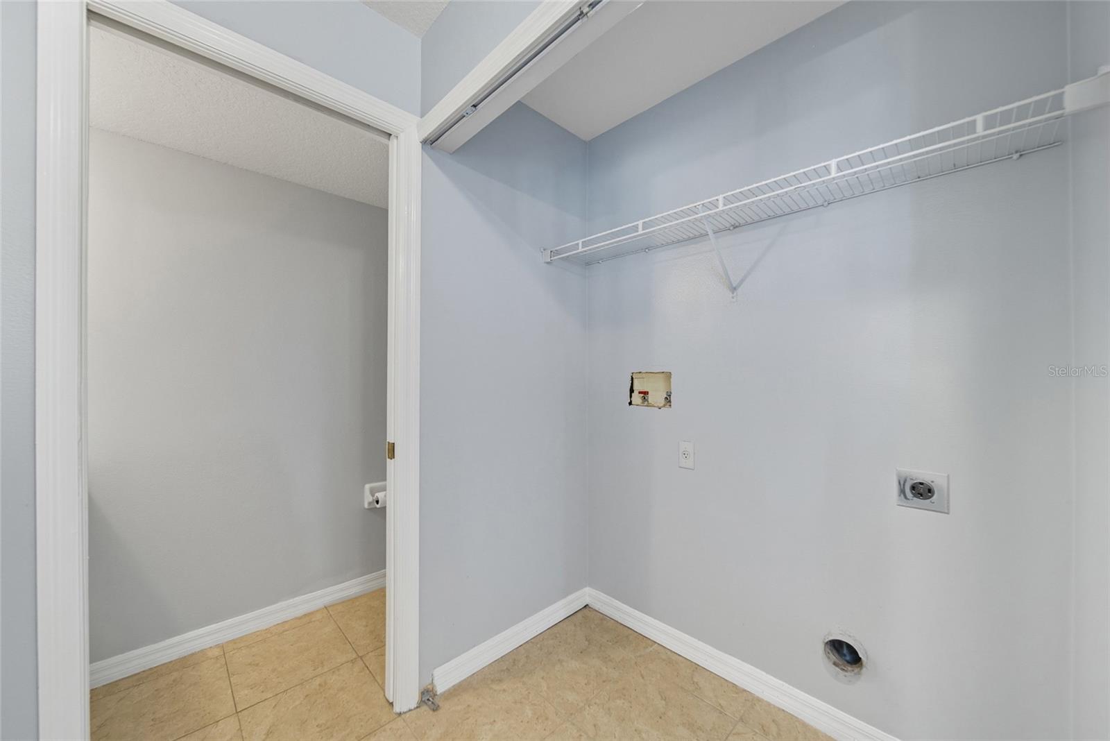 Image 28 of 40 For 3712 Bellewater Boulevard