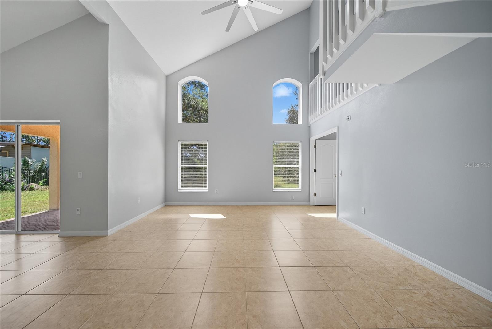 Image 5 of 40 For 3712 Bellewater Boulevard