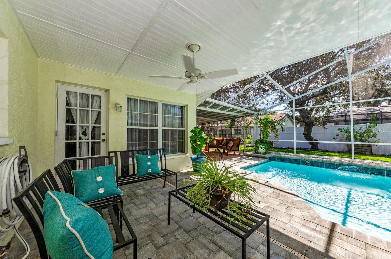 Image 28 of 60 For 1611 Gulf Beach Boulevard