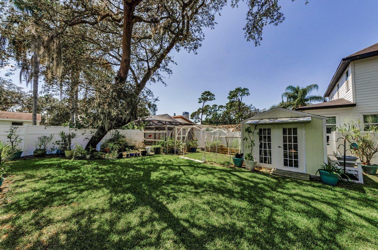 Image 37 of 60 For 1611 Gulf Beach Boulevard
