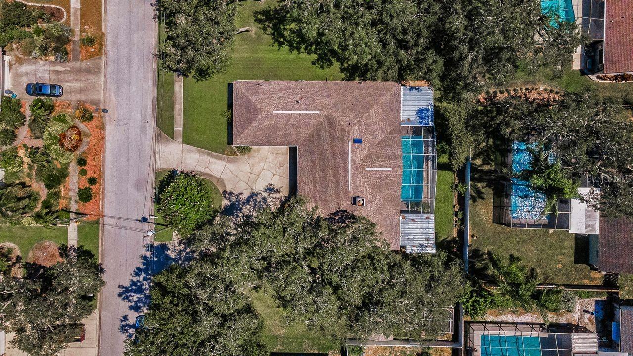 Image 42 of 60 For 1611 Gulf Beach Boulevard
