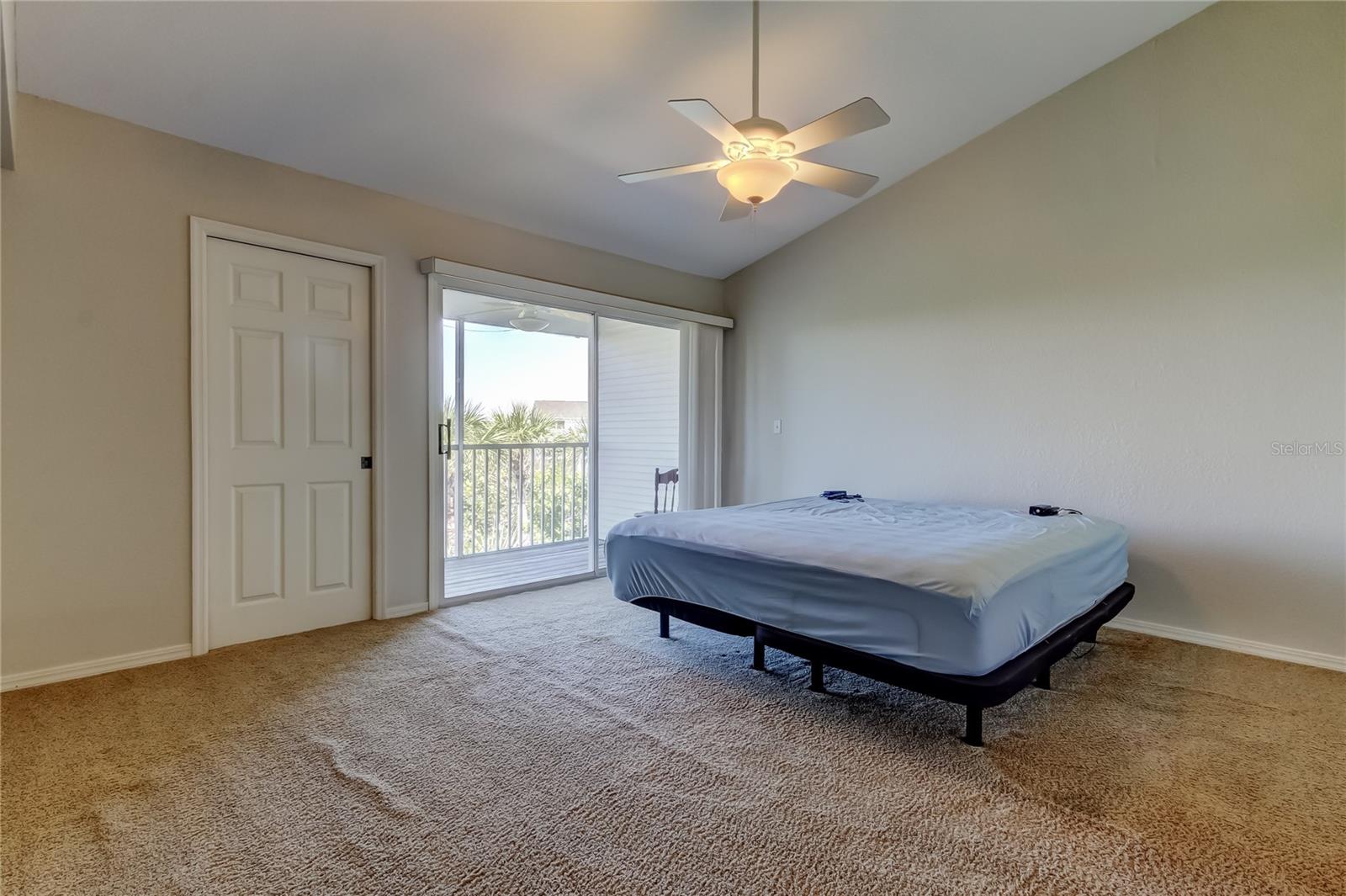 Image 44 of 73 For 9868 Indian Key Trail 65