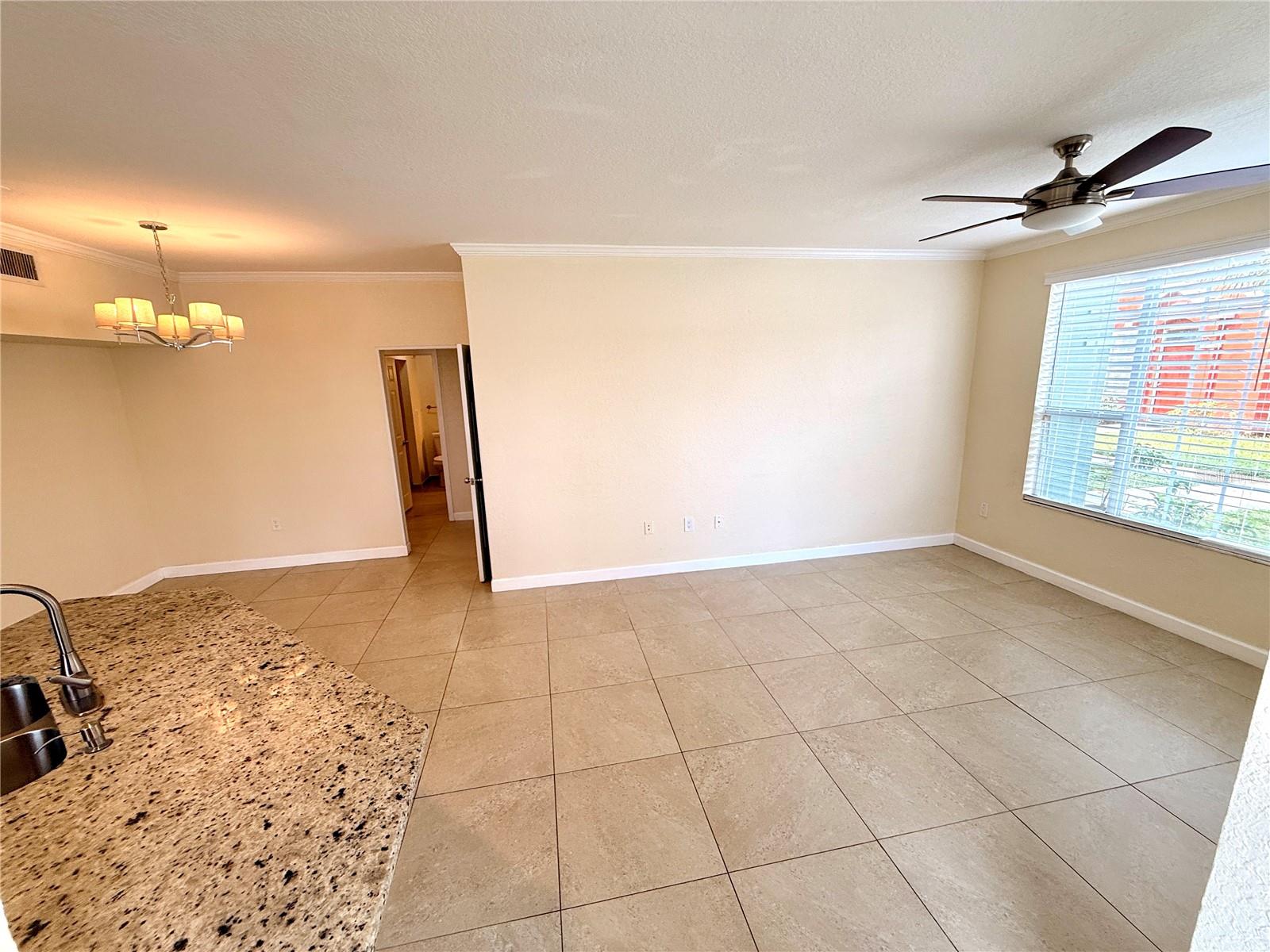 Image 11 of 41 For 10512 Windsor Lake Court 10512