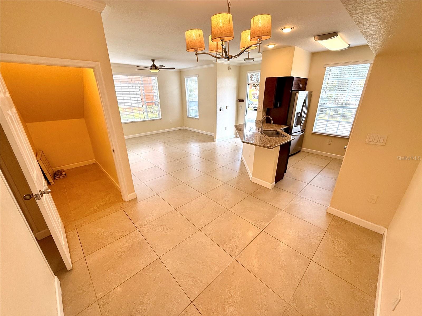 Image 15 of 41 For 10512 Windsor Lake Court 10512