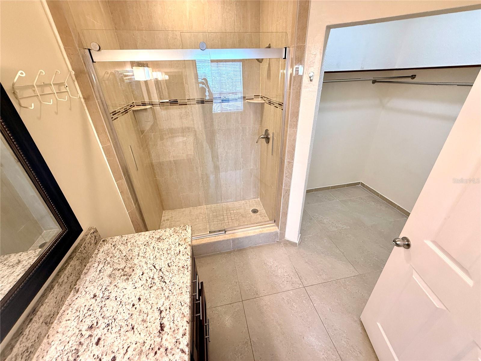 Image 35 of 41 For 10512 Windsor Lake Court 10512
