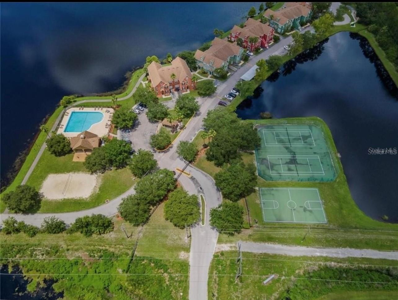Image 5 of 41 For 10512 Windsor Lake Court 10512