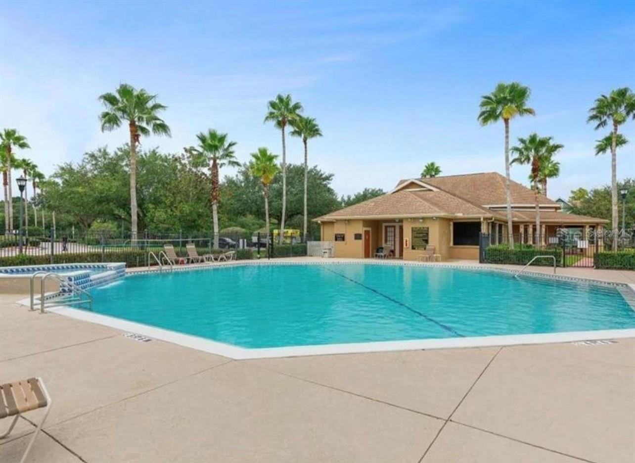 Image 9 of 41 For 10512 Windsor Lake Court 10512