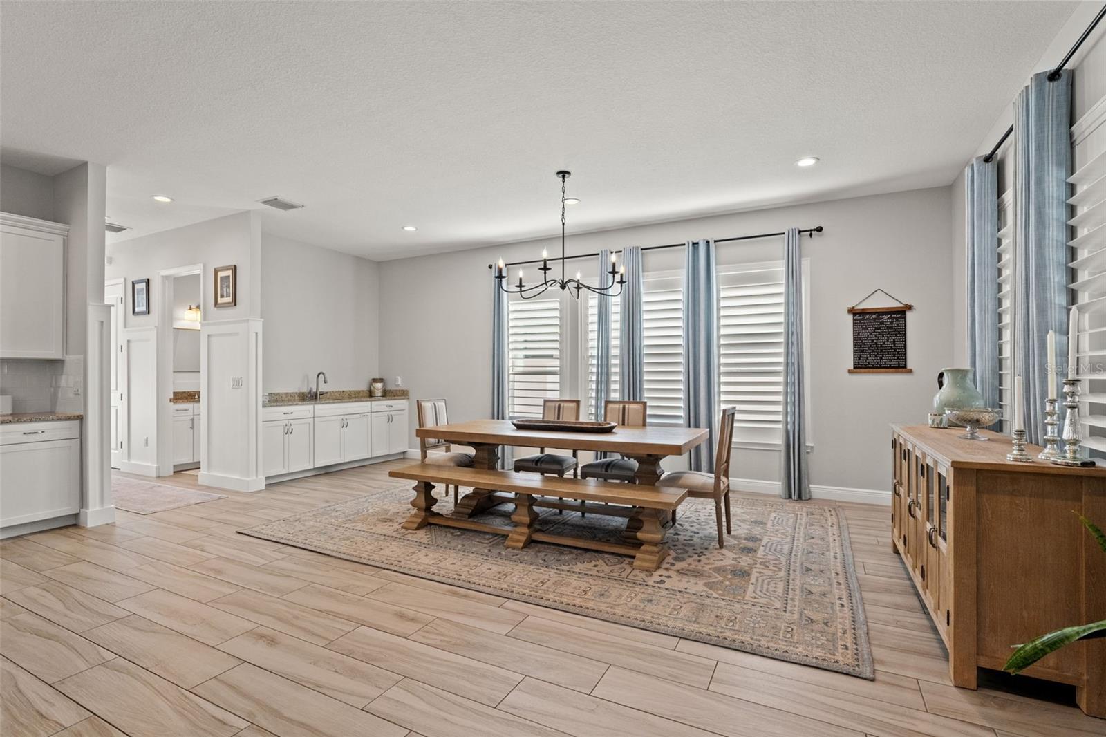 Image 12 of 57 For 4020 Kensington Avenue