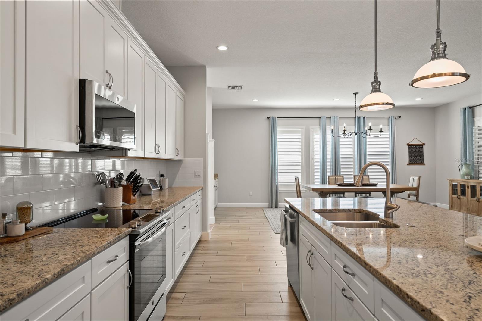 Image 16 of 57 For 4020 Kensington Avenue