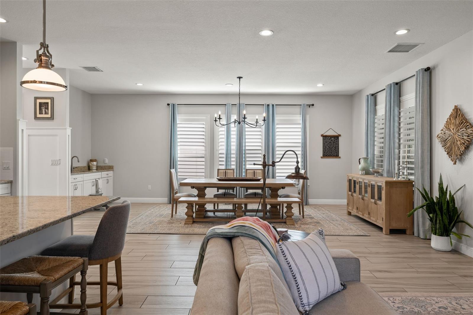 Image 19 of 57 For 4020 Kensington Avenue