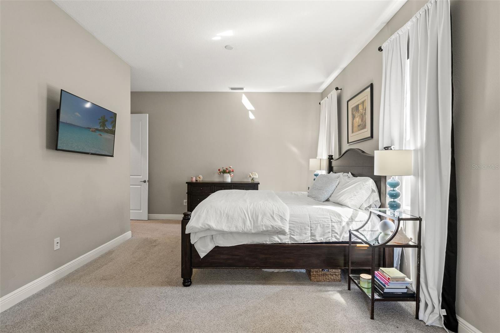 Image 45 of 57 For 4020 Kensington Avenue