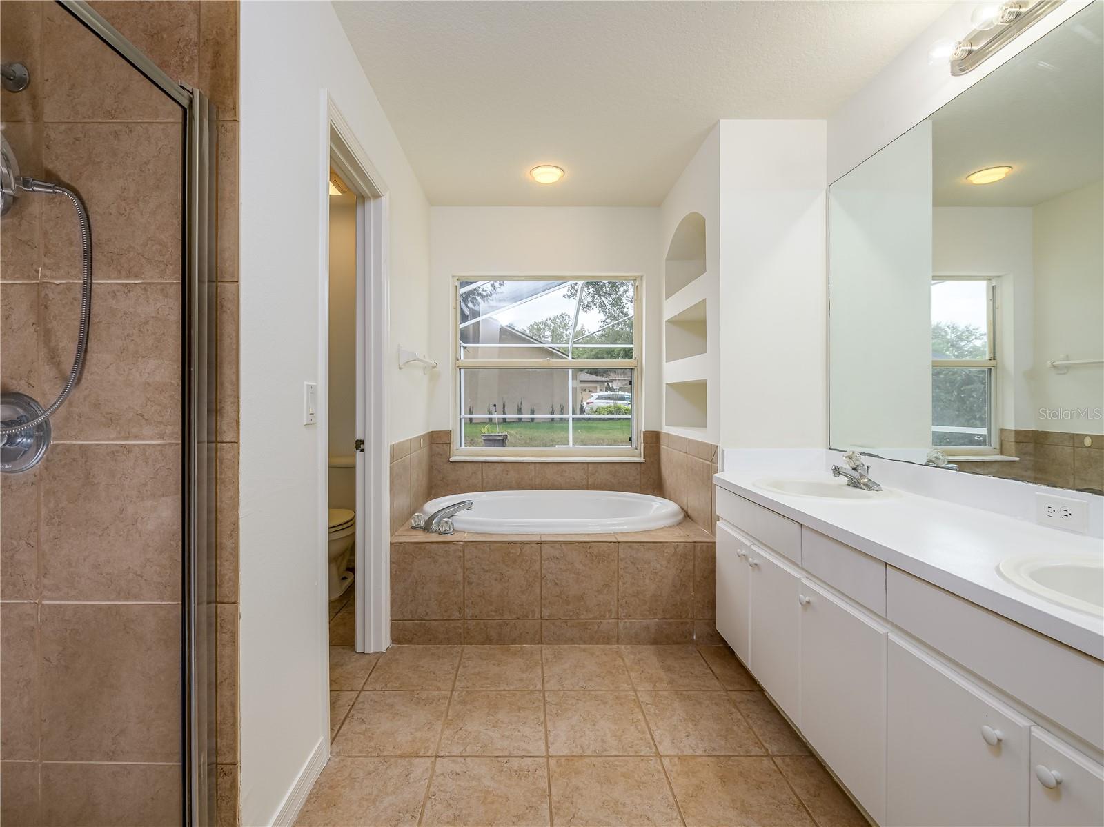 Image 27 of 100 For 10117 Whisper Pointe Drive