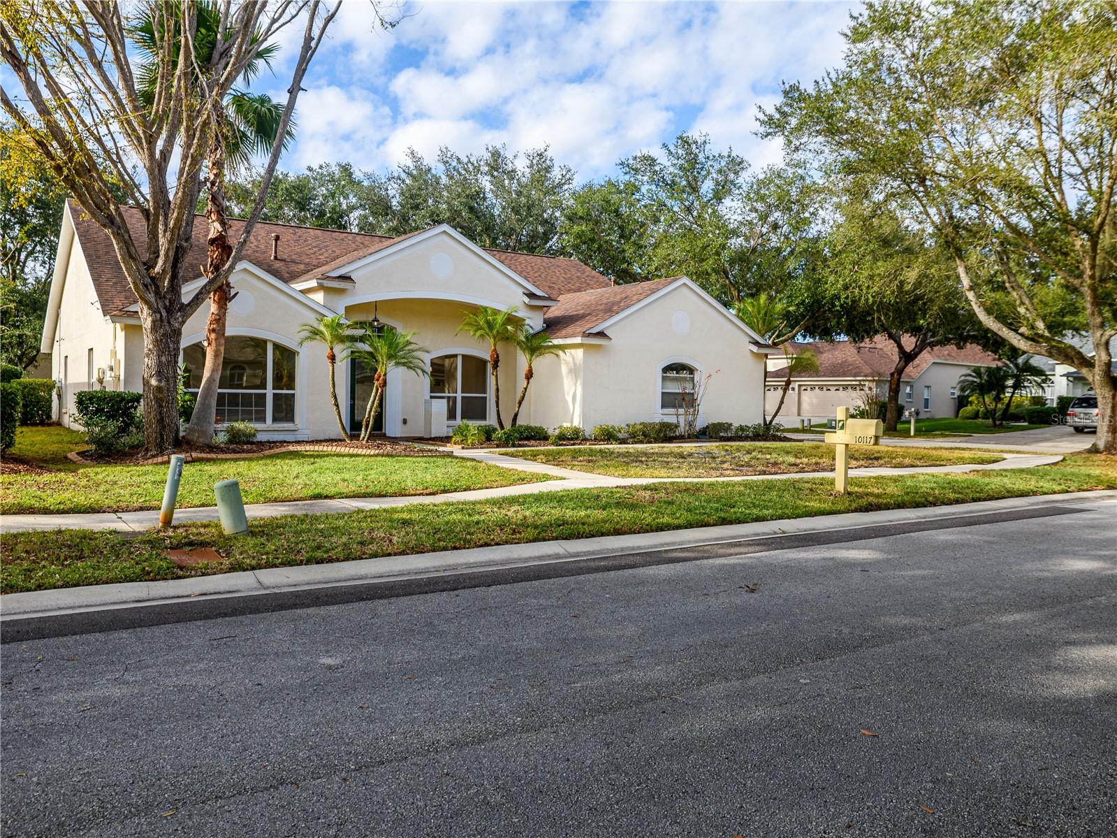 Image 43 of 100 For 10117 Whisper Pointe Drive