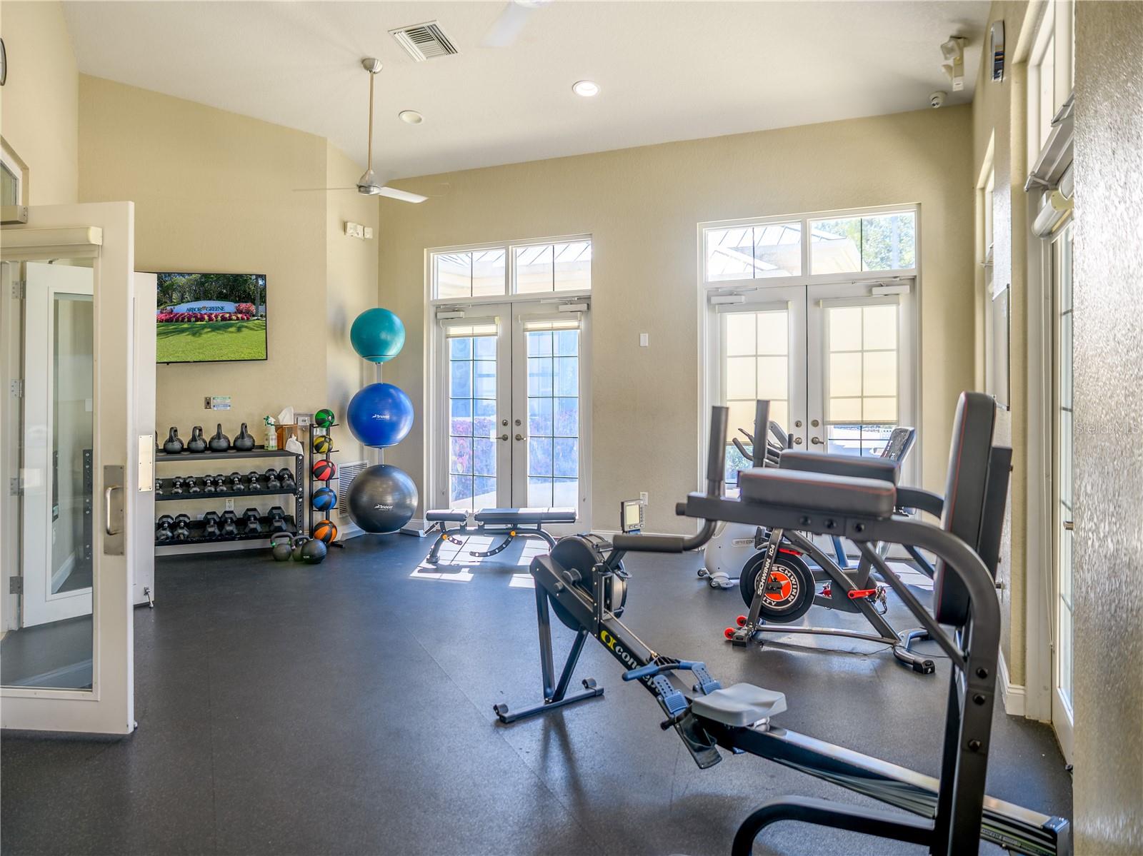 Image 77 of 100 For 10117 Whisper Pointe Drive