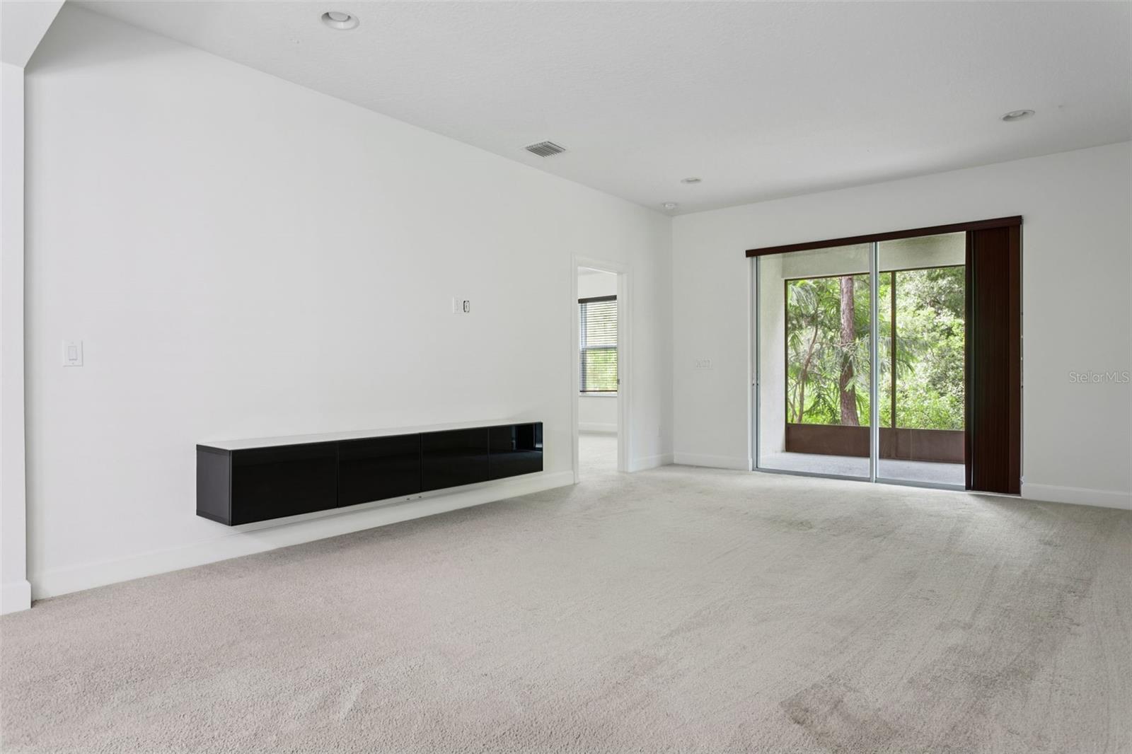 Image 8 of 25 For 16036 Bella Woods Drive