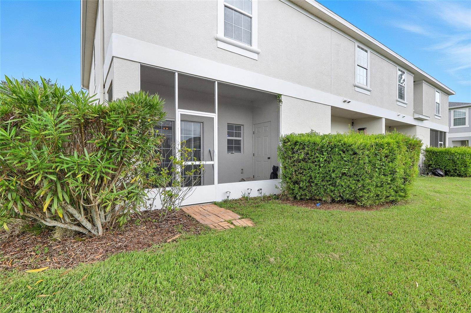 Image 4 of 18 For 1933 Greenwood Valley Drive