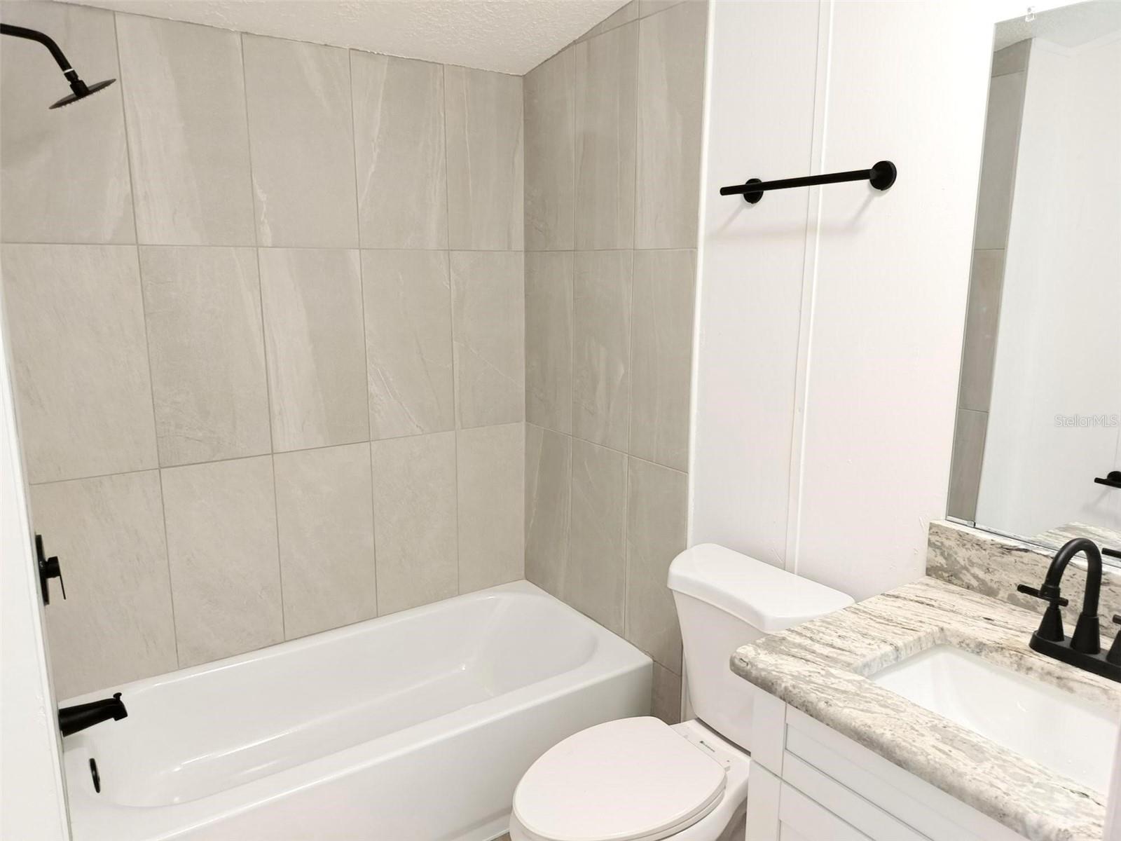 Image 16 of 21 For 12116 Hamlin Road