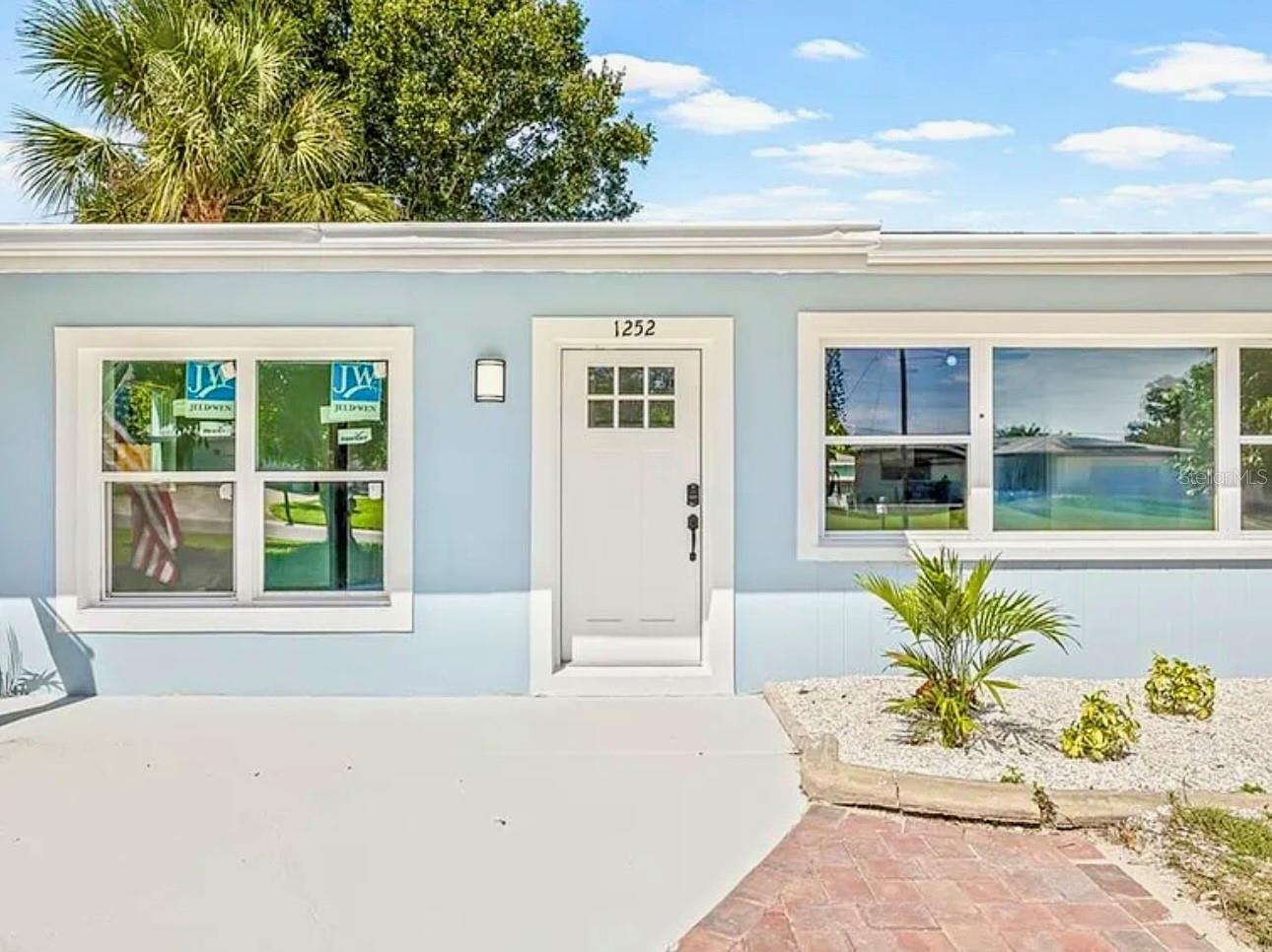 Image 2 of 33 For 1252 San Remo Avenue