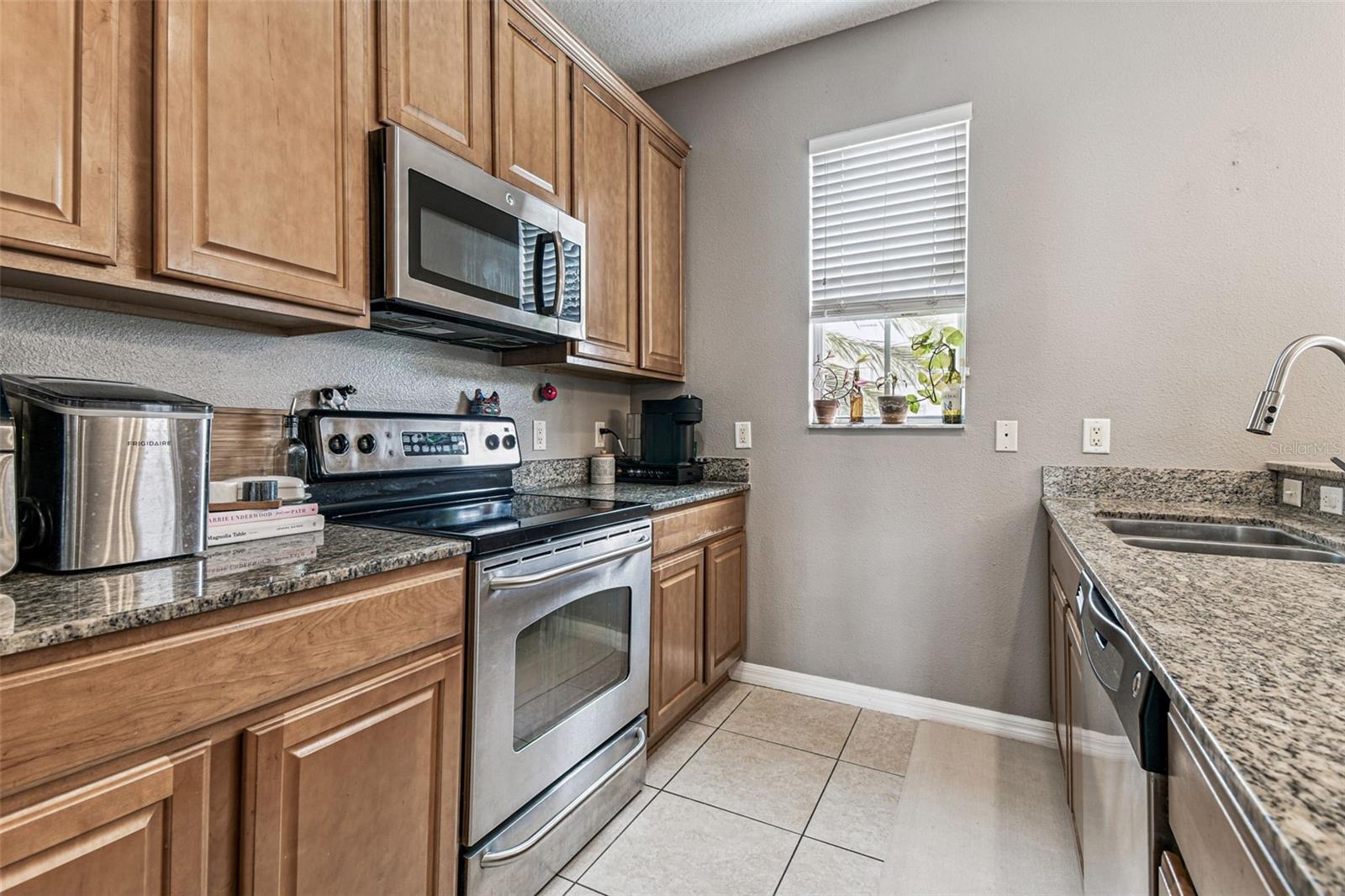 Image 15 of 35 For 2503 Middleton Grove Drive