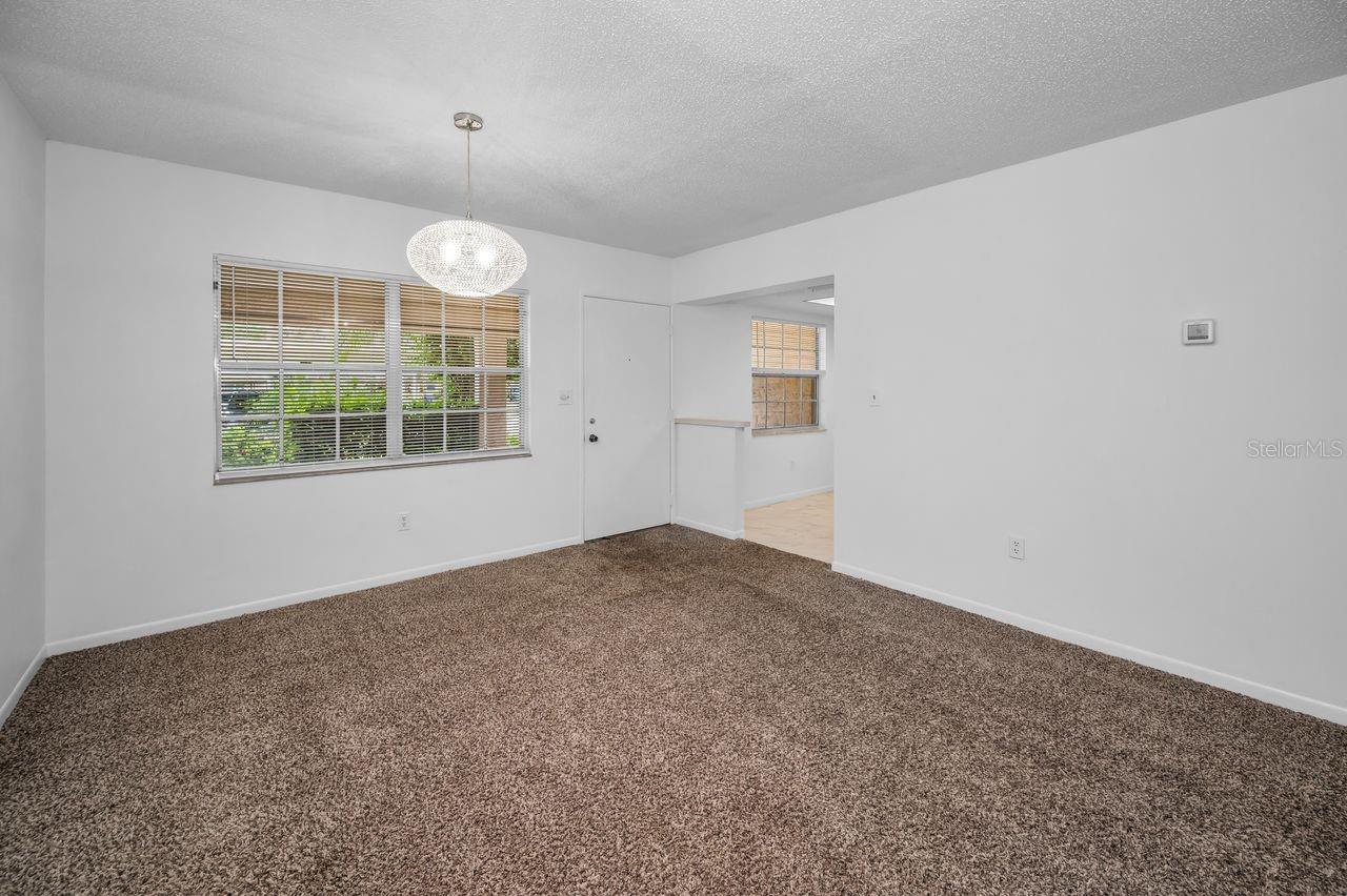 Image 10 of 46 For 860 Virginia Street 105