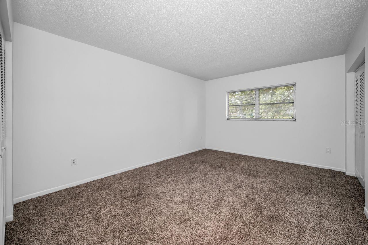 Image 15 of 46 For 860 Virginia Street 105