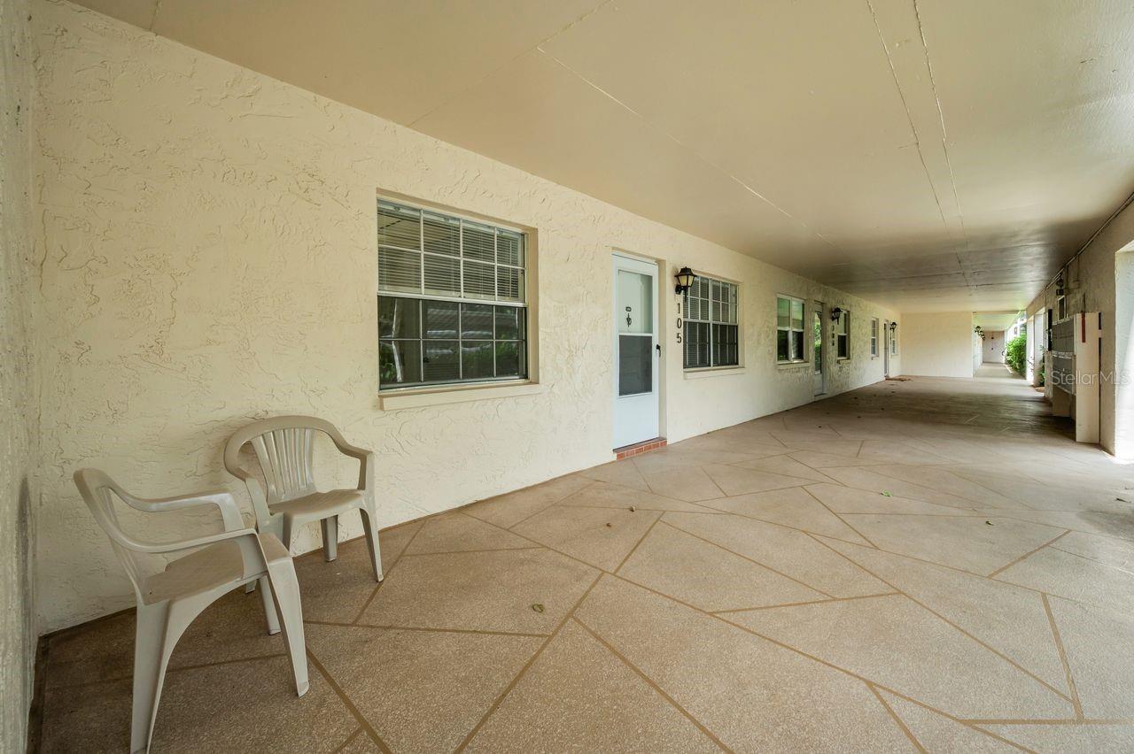 Image 3 of 46 For 860 Virginia Street 105
