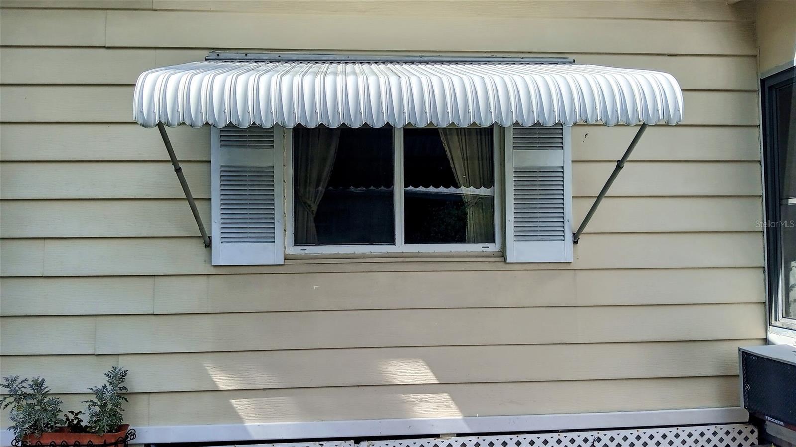 Image 44 of 86 For 8043 Little Tee Lane