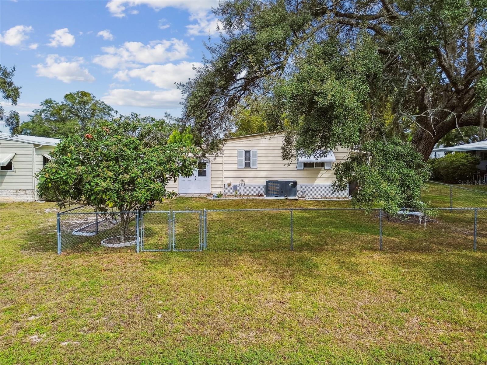 Image 77 of 86 For 8043 Little Tee Lane