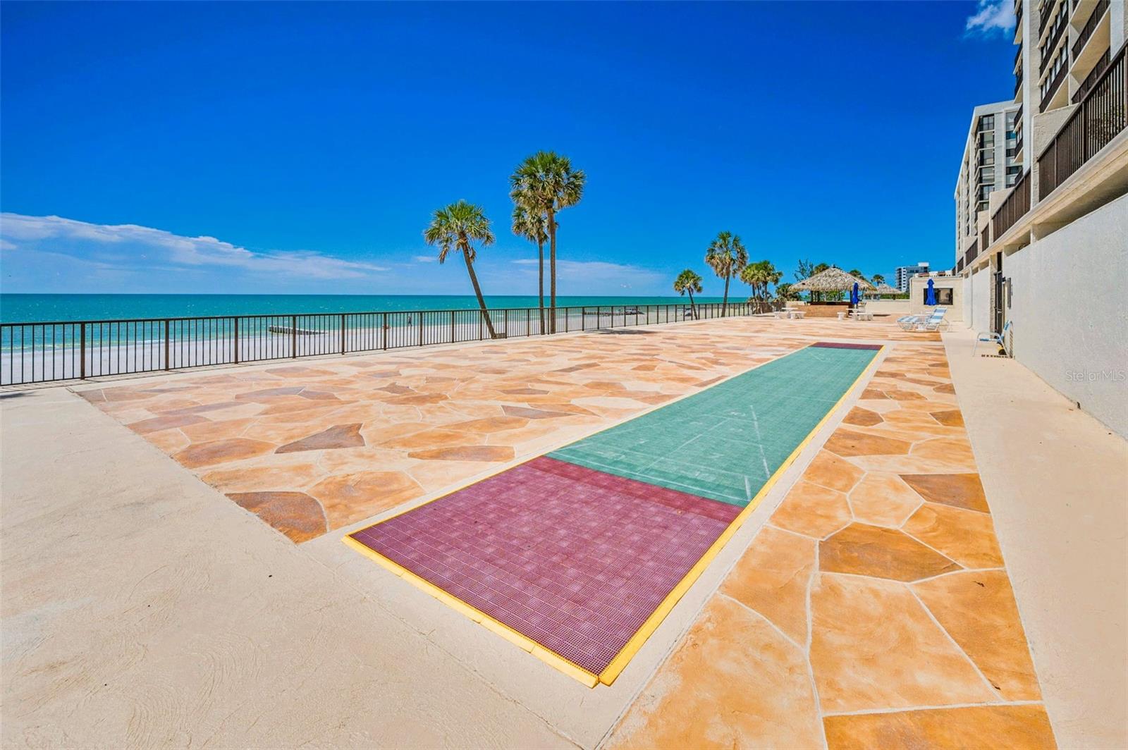 Image 39 of 69 For 14950 Gulf Boulevard 1206