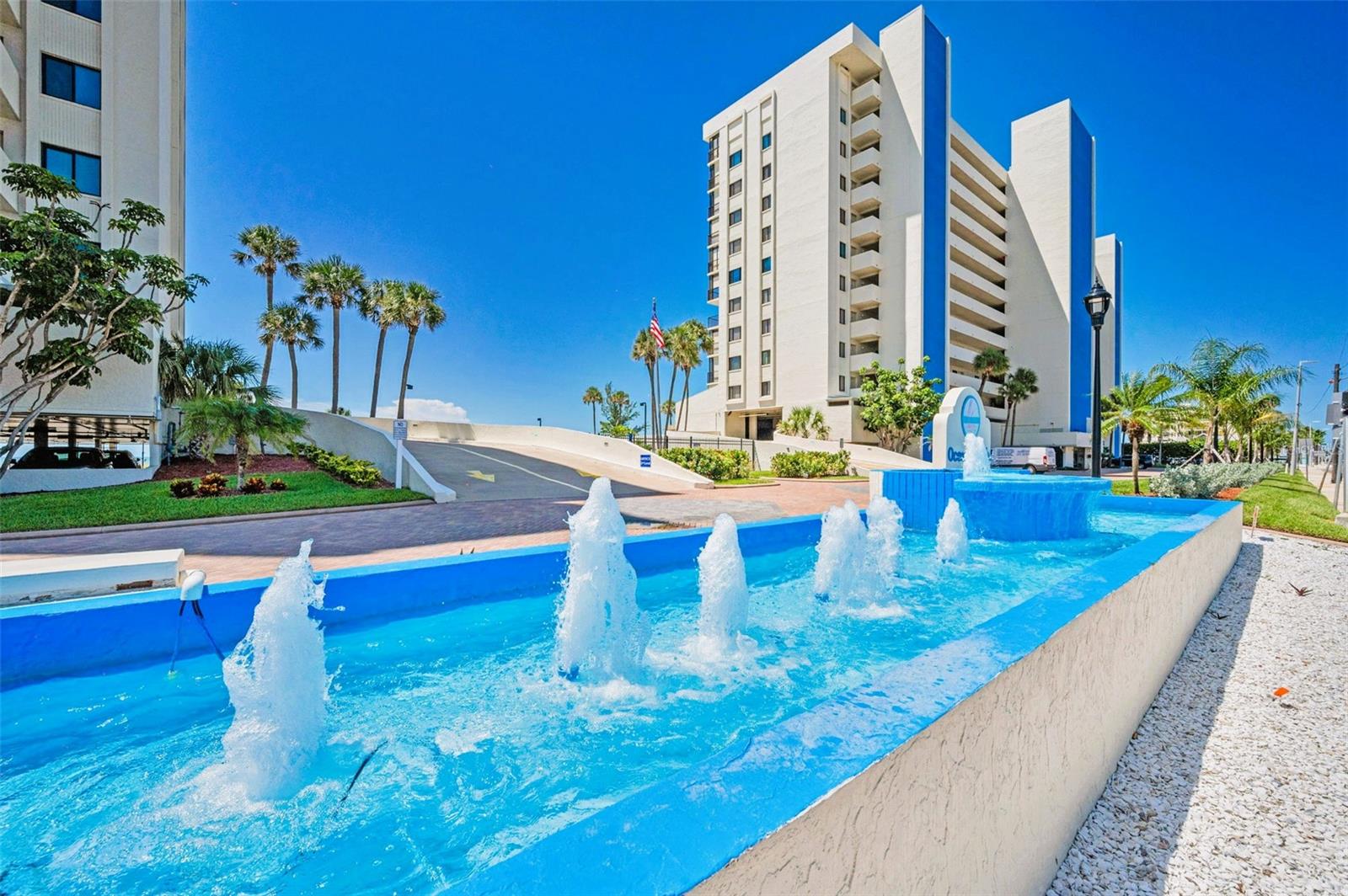 Image 4 of 69 For 14950 Gulf Boulevard 1206