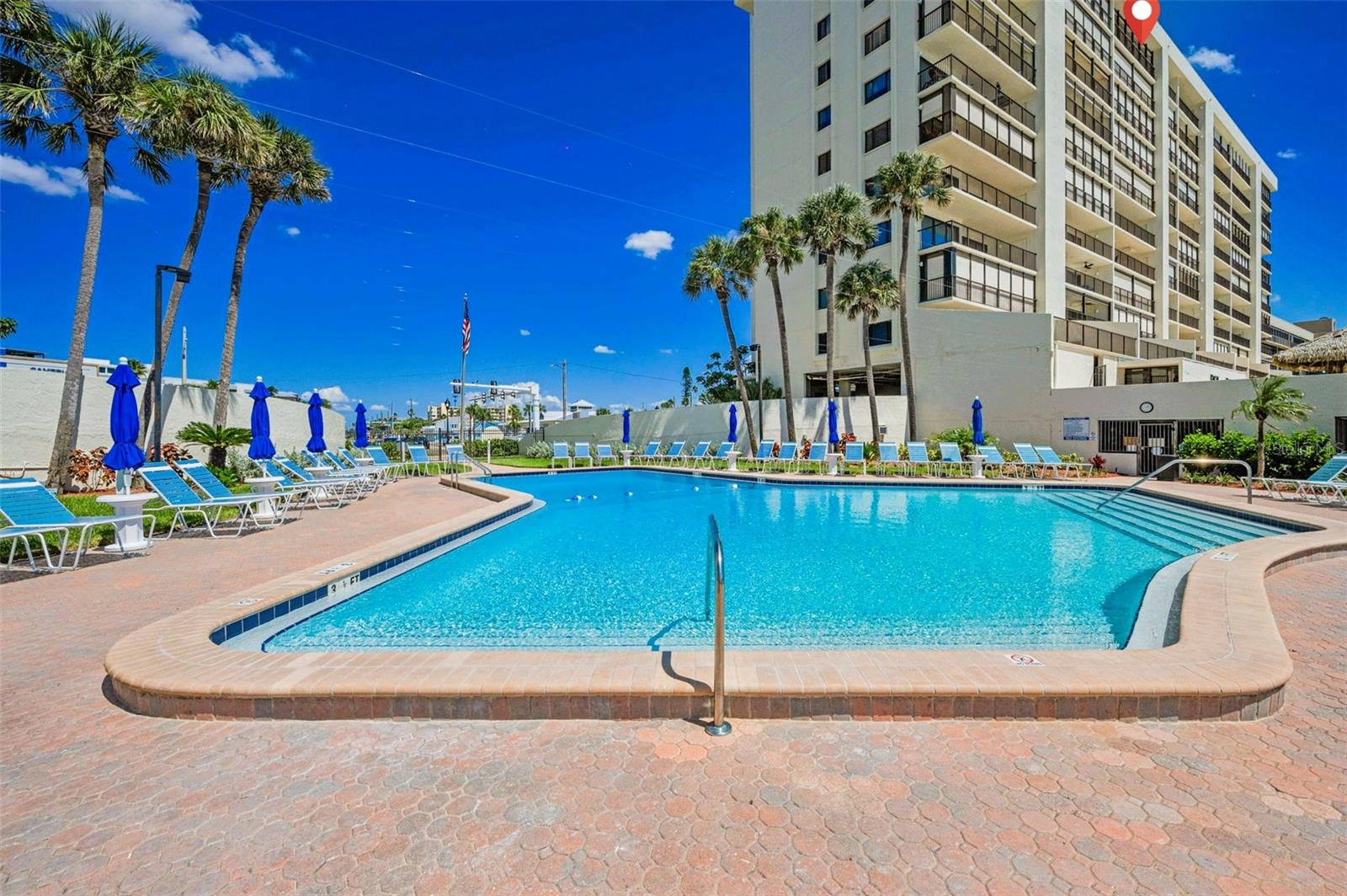 Image 51 of 69 For 14950 Gulf Boulevard 1206