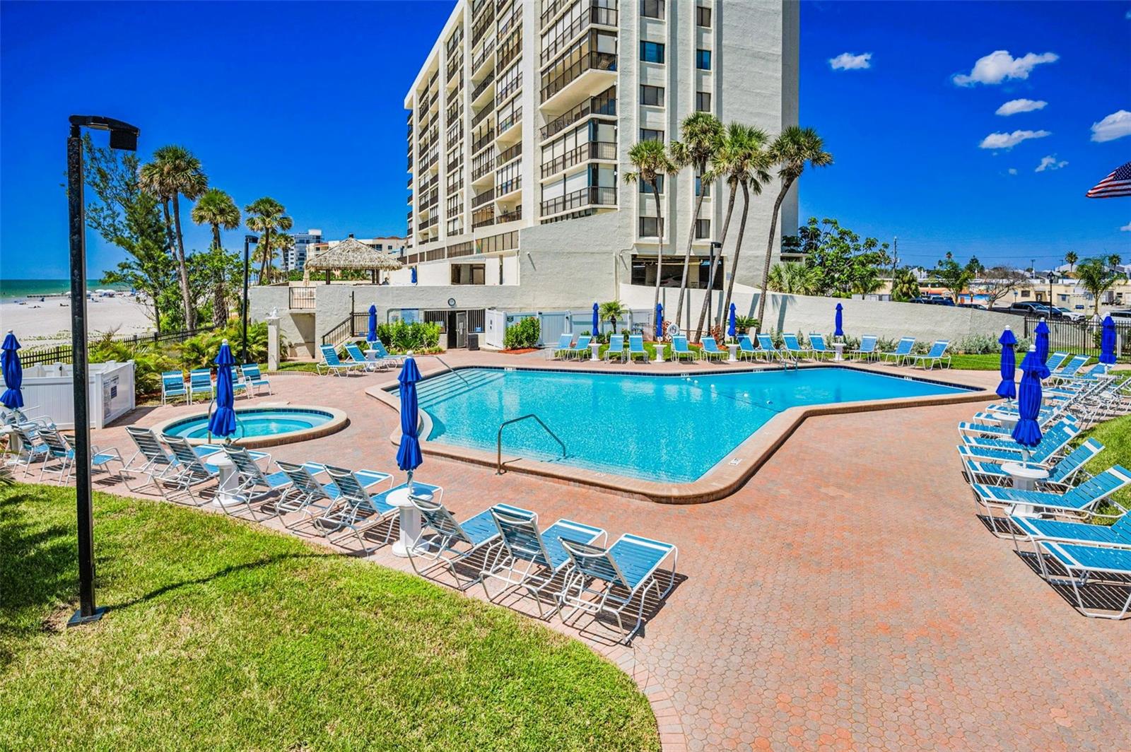 Image 52 of 69 For 14950 Gulf Boulevard 1206