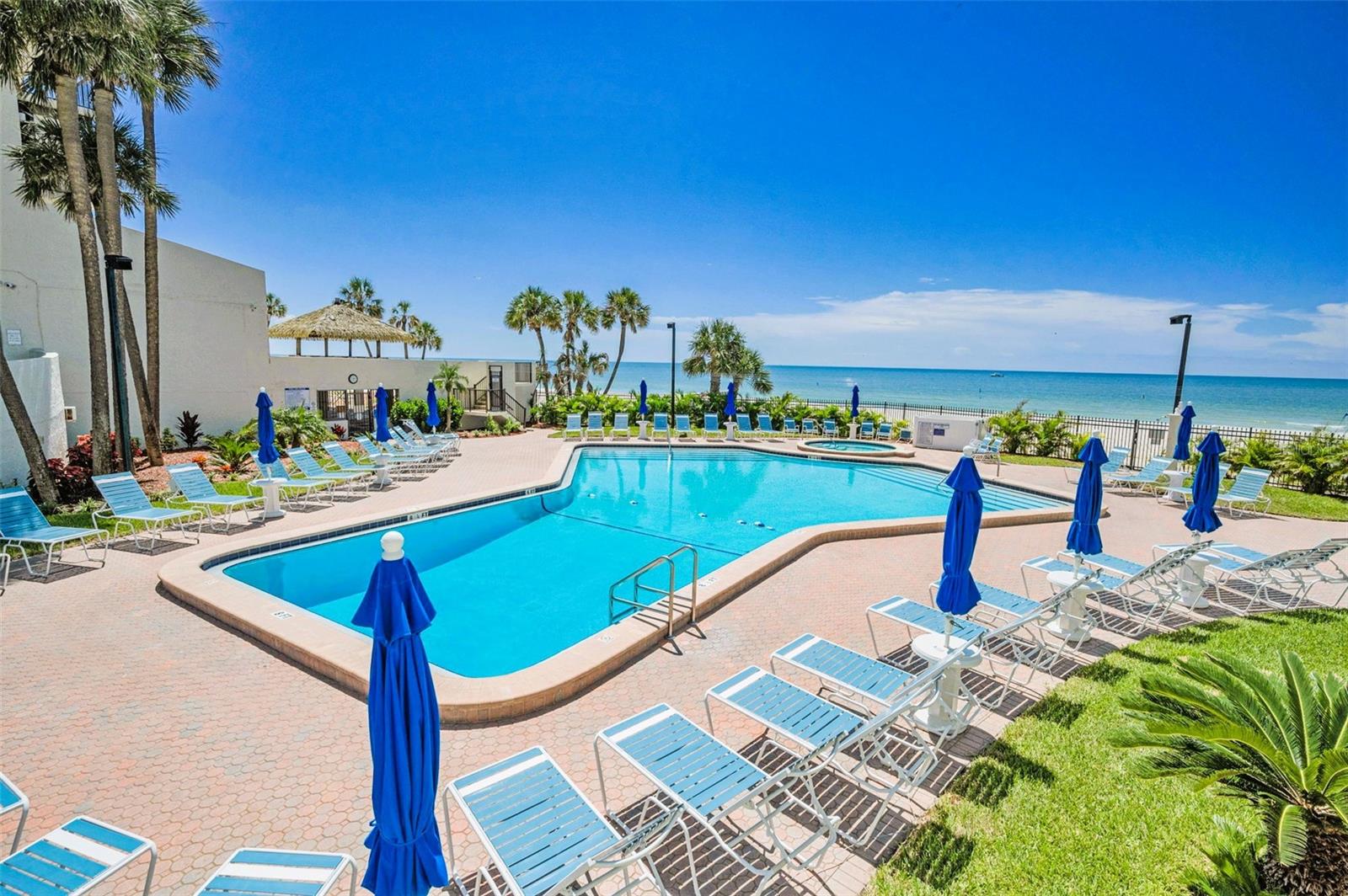 Image 53 of 69 For 14950 Gulf Boulevard 1206