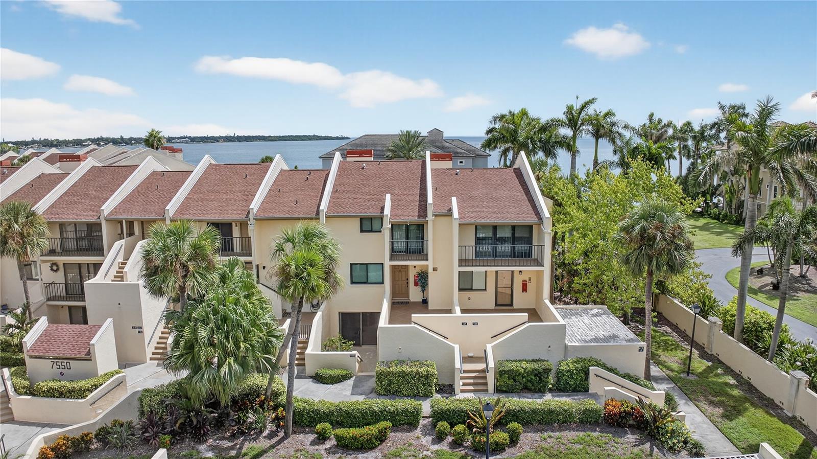 Image 56 of 57 For 7550 Sunshine Skyway Lane S P12