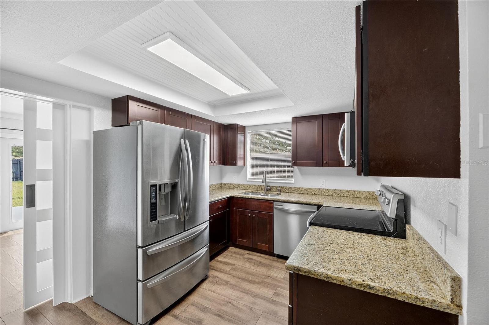 Image 12 of 34 For 6420 69th Avenue N