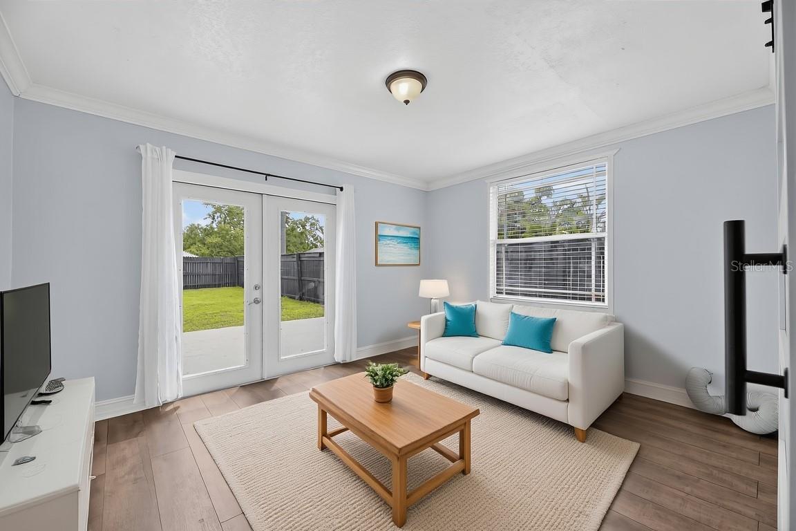 Image 14 of 34 For 6420 69th Avenue N